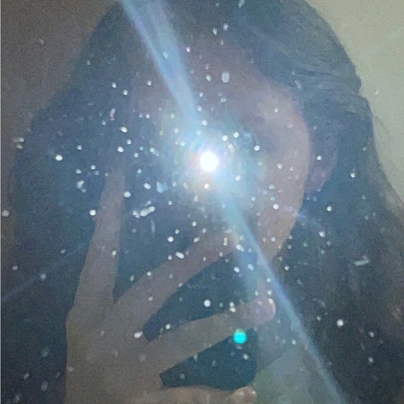 Meet your Posher, Karlina - Picture 1 of 1